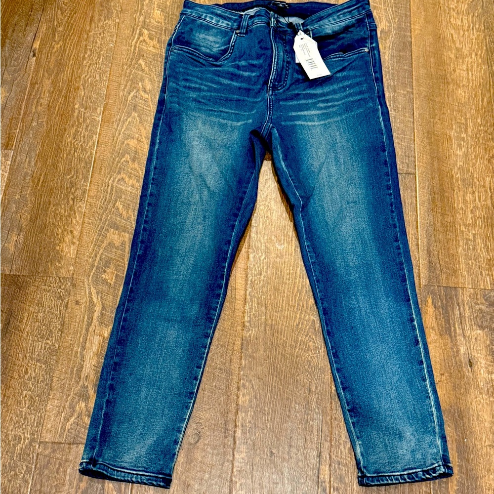 Universal Standard Jeans NWT size 10 US